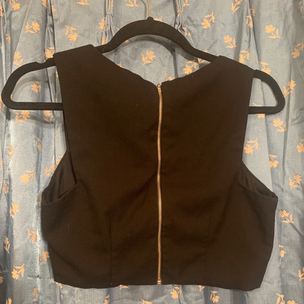 F21 Black Crop V Neck Top ZIP Back - Picture 6 of 11
